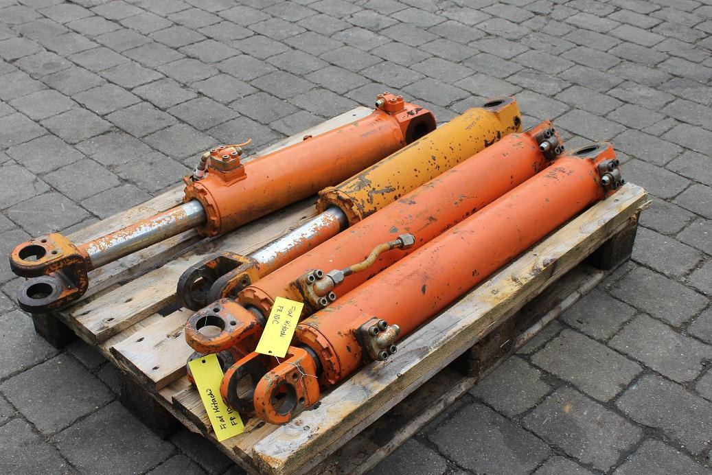 Fiat-Allis FR 10 - Silinder hidrolik untuk Peralatan konstruksi: gambar 1 Fiat-Allis FR 10 - Silinder hidrolik untuk Peralatan konstruksi: gambar 1