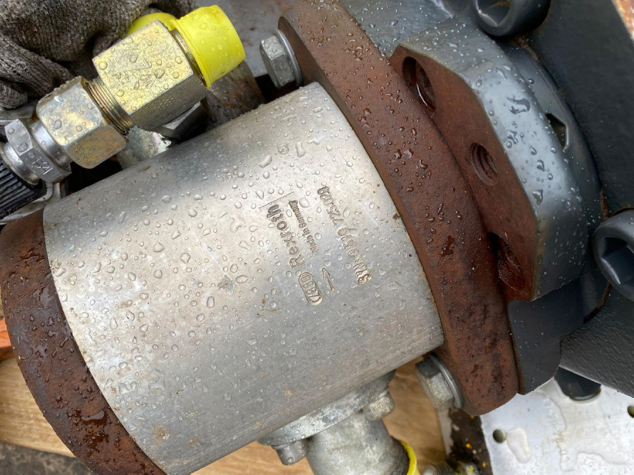 Furukawa Hydromatik A4VG 90 - Pompa hidrolik untuk Peralatan konstruksi: gambar 3 Furukawa Hydromatik A4VG 90 - Pompa hidrolik untuk Peralatan konstruksi: gambar 3