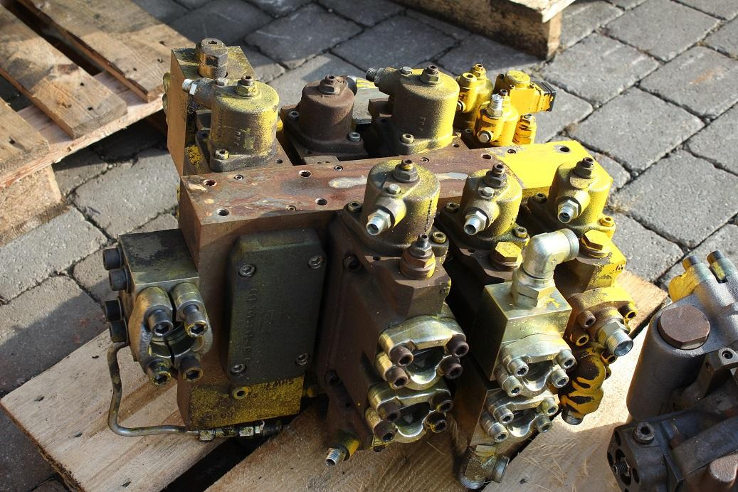 Furukawa W 735 - Katup hidrolik untuk Peralatan konstruksi: gambar 3 Furukawa W 735 - Katup hidrolik untuk Peralatan konstruksi: gambar 3