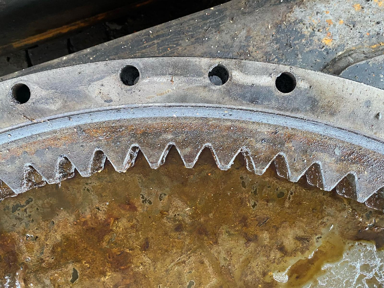 Hitachi ZX 225 - Cincin slewing untuk Peralatan konstruksi: gambar 3 Hitachi ZX 225 - Cincin slewing untuk Peralatan konstruksi: gambar 3