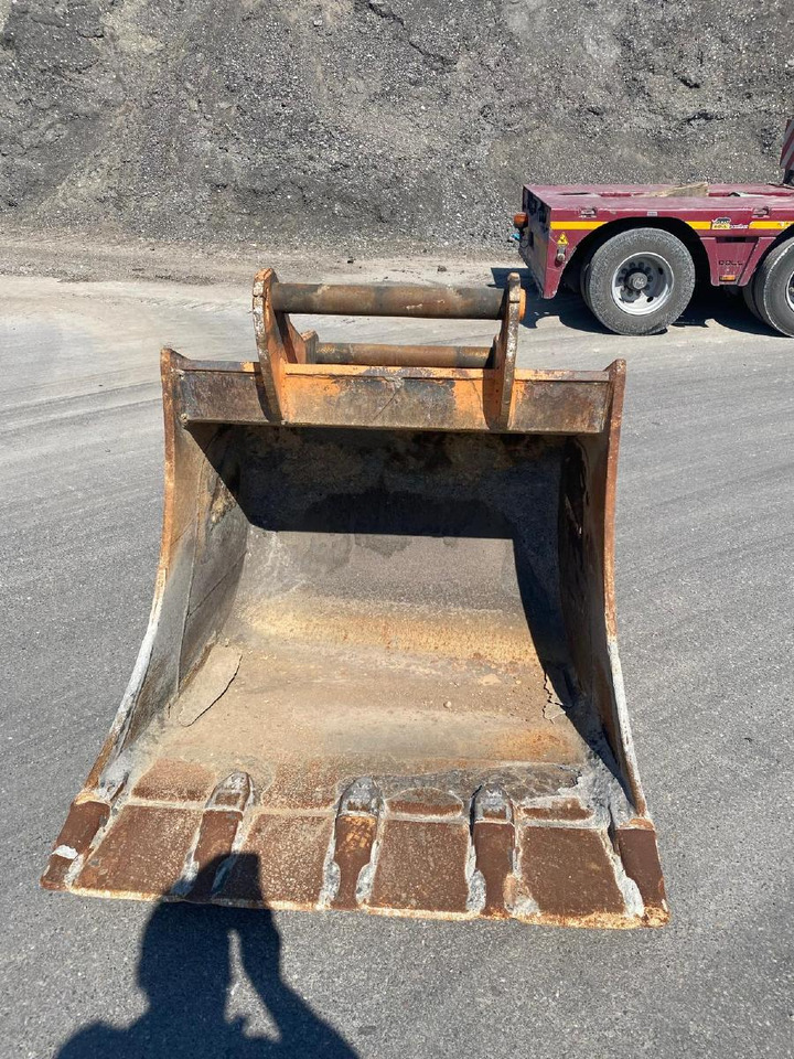 Ekskavator perayap Hitachi ZX 250 LCN -3: gambar 12