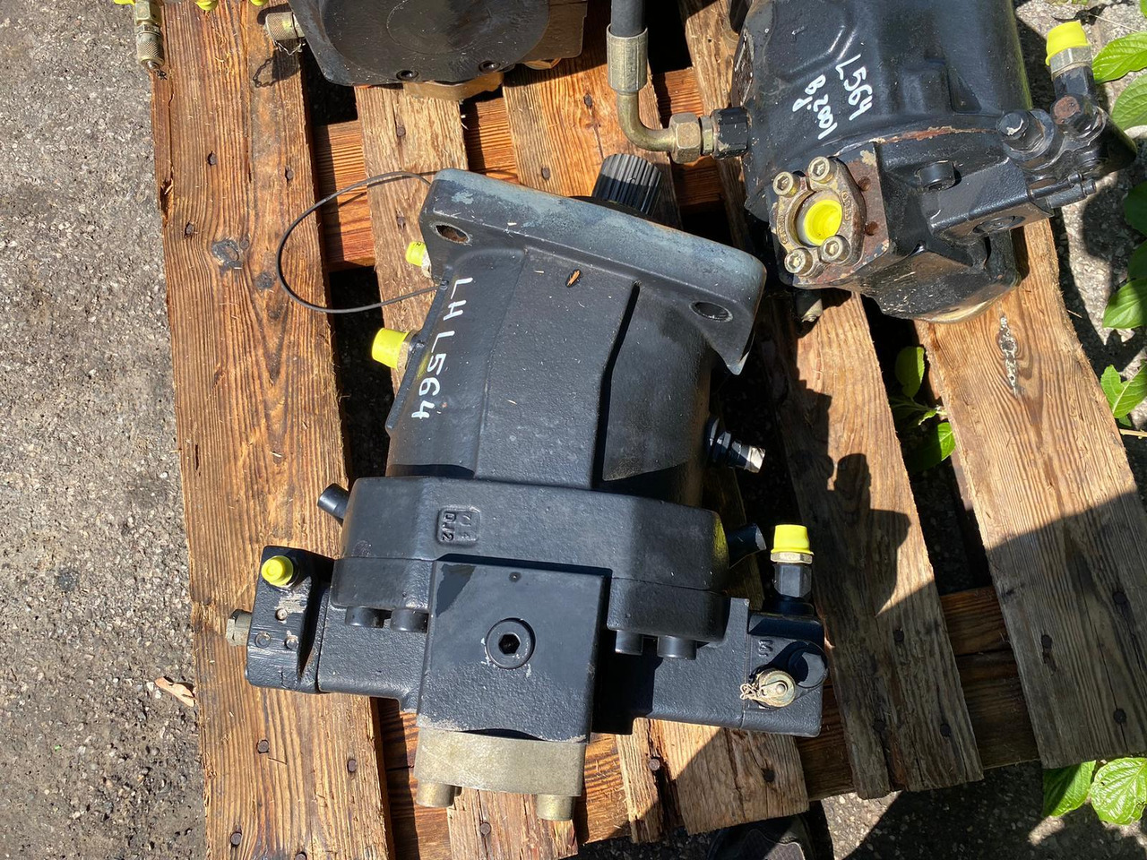 Hydromatik A6VM 200 DA aus L564 - Pompa hidrolik untuk Peralatan konstruksi: gambar 1 Hydromatik A6VM 200 DA aus L564 - Pompa hidrolik untuk Peralatan konstruksi: gambar 1