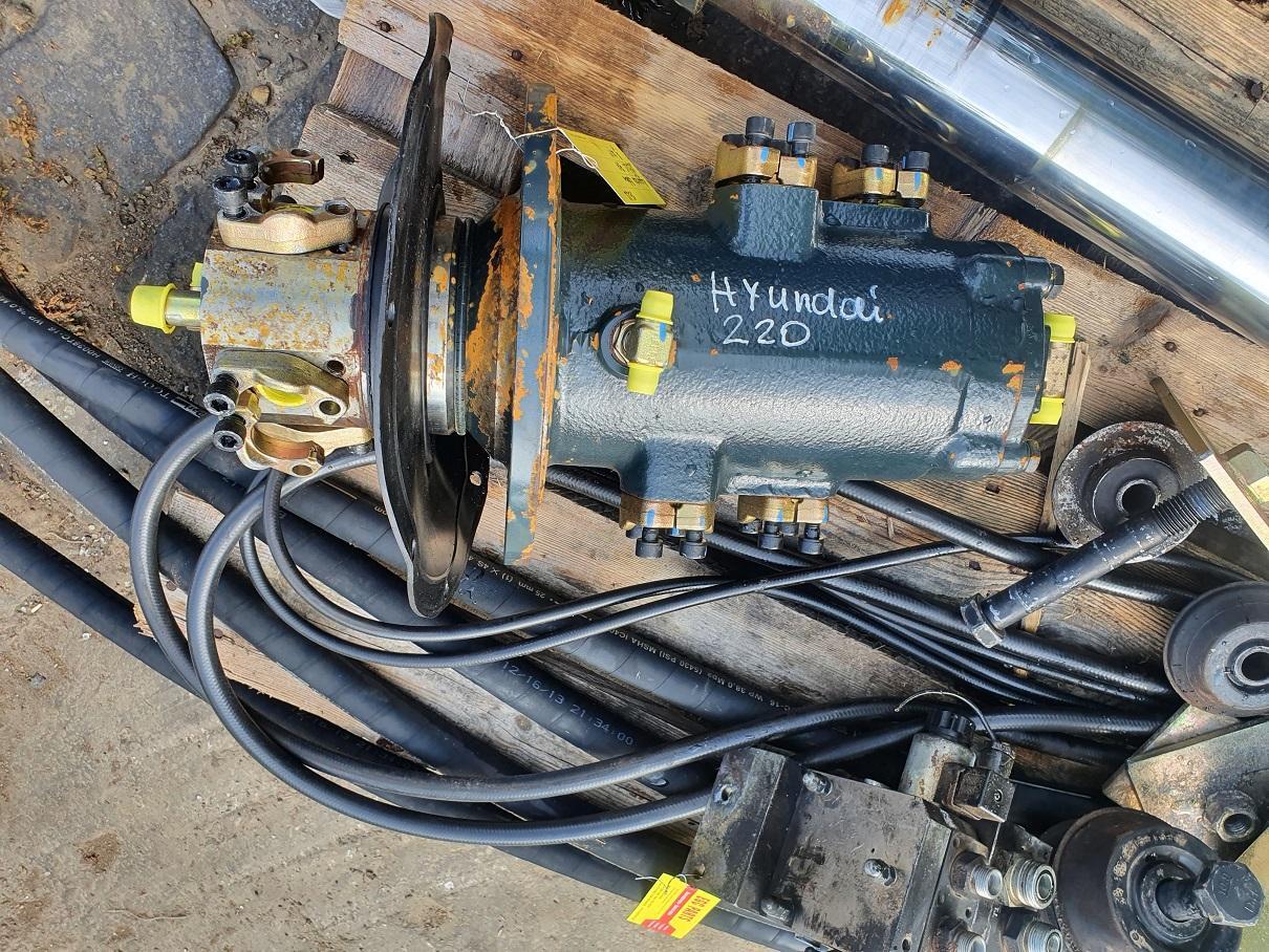Hyundai Robex 220 LC 9A - Hidrolika untuk Peralatan konstruksi: gambar 2 Hyundai Robex 220 LC 9A - Hidrolika untuk Peralatan konstruksi: gambar 2