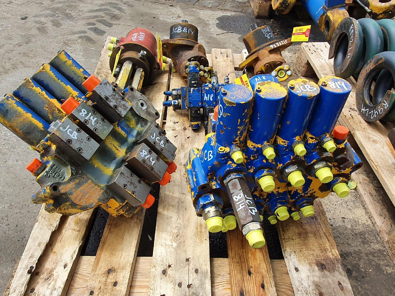 JCB 814 - Katup hidrolik untuk Peralatan konstruksi: gambar 1 JCB 814 - Katup hidrolik untuk Peralatan konstruksi: gambar 1