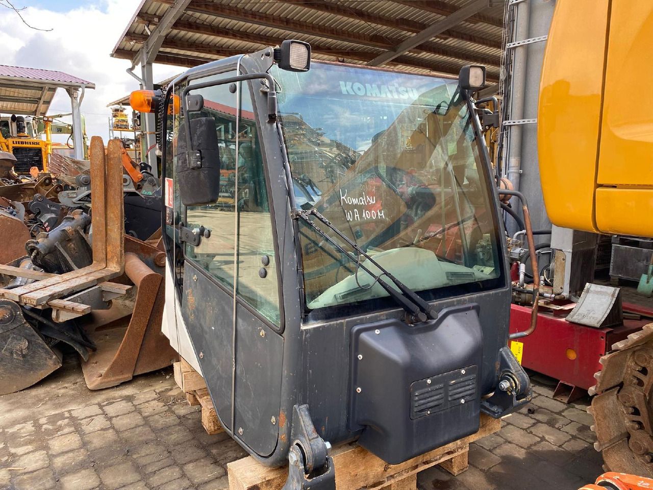 Komatsu WA 100-5 - Kabin untuk Peralatan konstruksi: gambar 1 Komatsu WA 100-5 - Kabin untuk Peralatan konstruksi: gambar 1