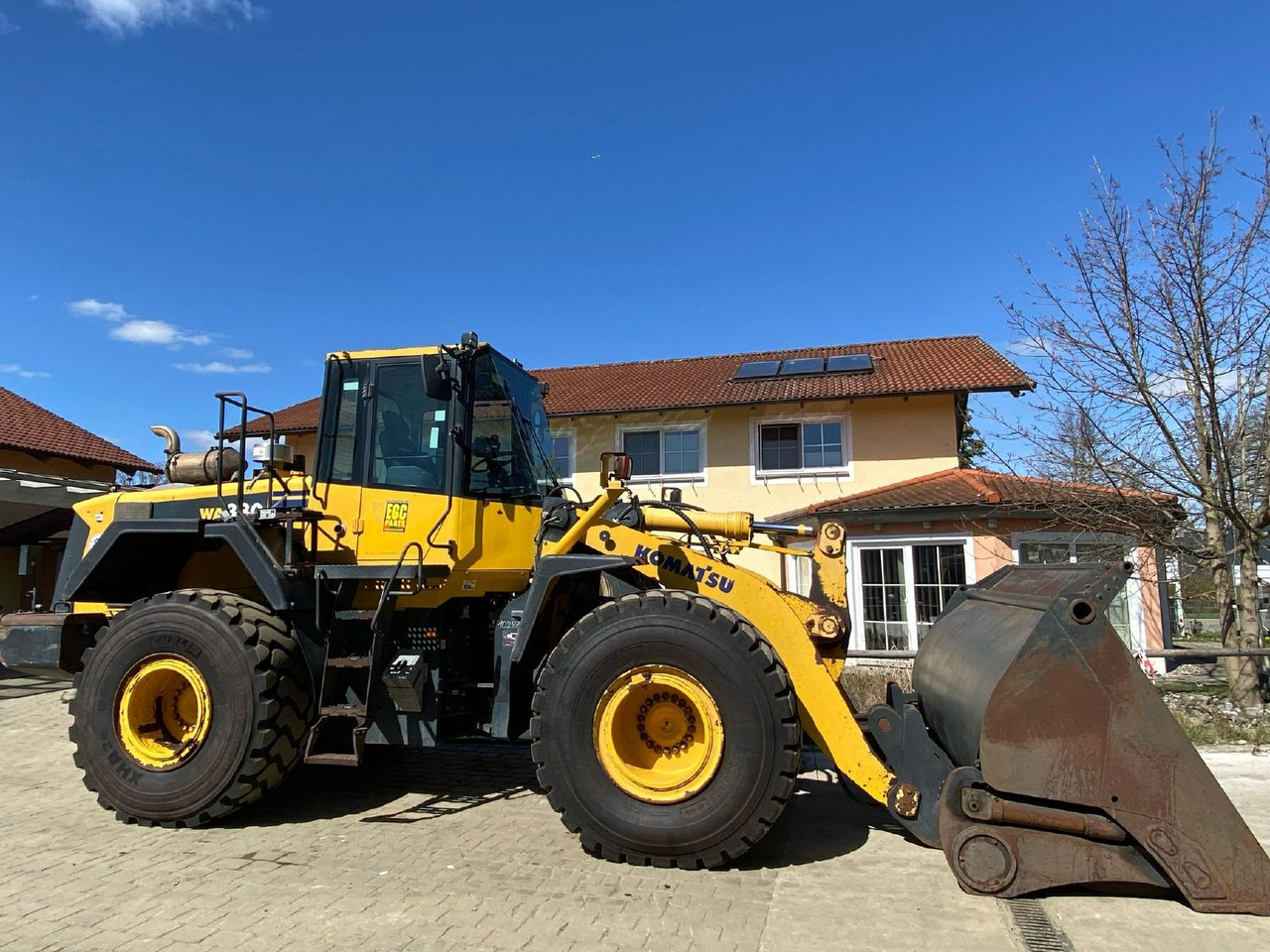Komatsu WA 380 - Wheel loader: gambar 2 Komatsu WA 380 - Wheel loader: gambar 2