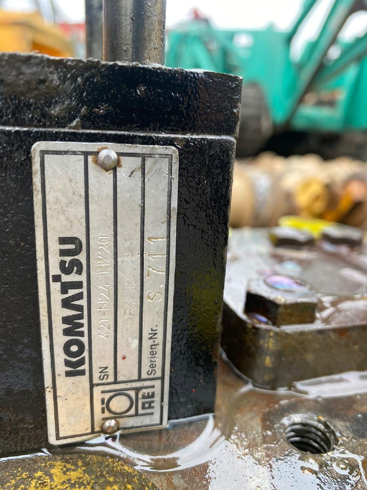 Komatsu WA 470-3 - Katup hidrolik untuk Peralatan konstruksi: gambar 3 Komatsu WA 470-3 - Katup hidrolik untuk Peralatan konstruksi: gambar 3