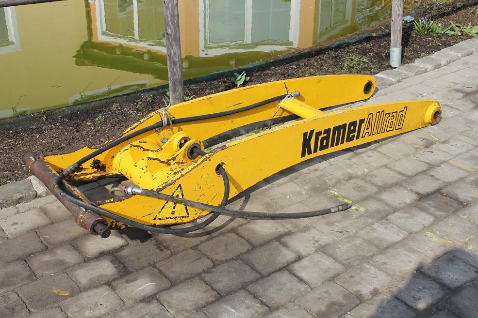 Kramer 418 - Boom: gambar 1 Kramer 418 - Boom: gambar 1