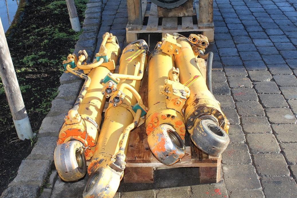 Liebherr A 902 LIT - Silinder hidrolik untuk Peralatan konstruksi: gambar 4 Liebherr A 902 LIT - Silinder hidrolik untuk Peralatan konstruksi: gambar 4