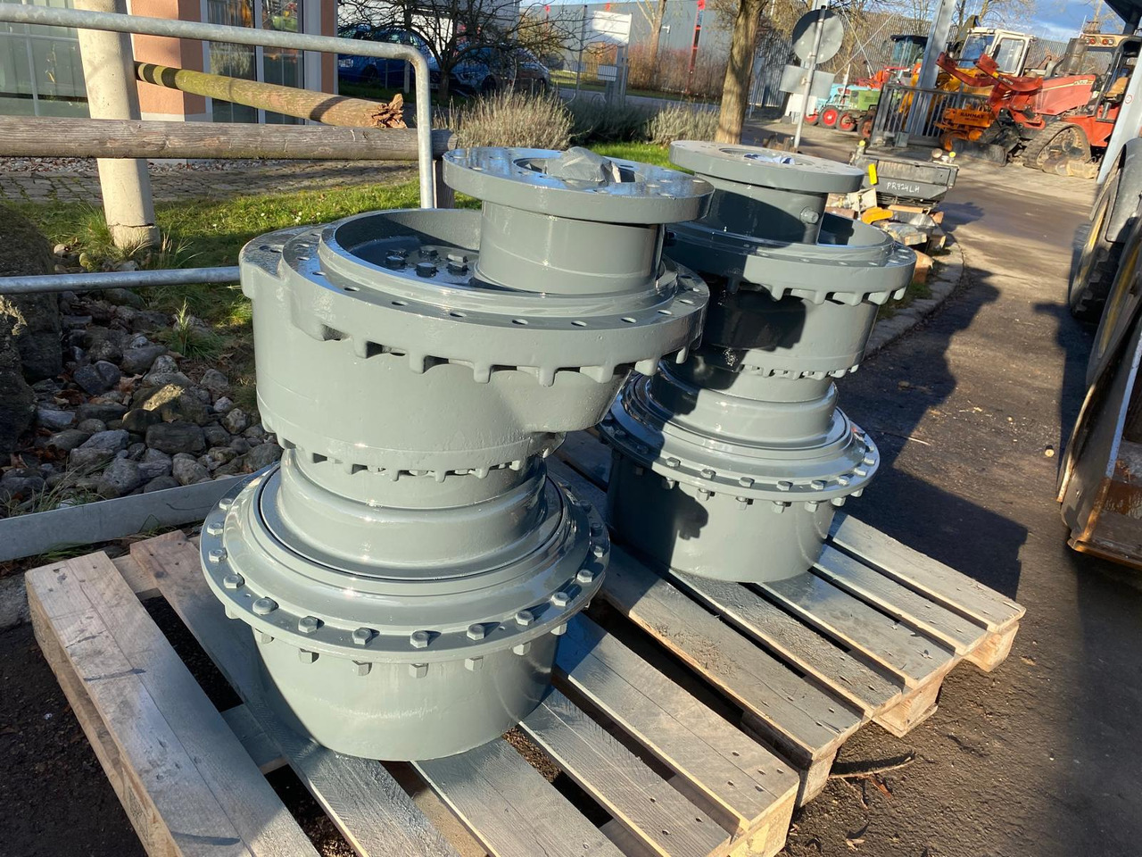 Liebherr FAT 450E505 aus PR 724 - Final drive untuk Peralatan konstruksi: gambar 3 Liebherr FAT 450E505 aus PR 724 - Final drive untuk Peralatan konstruksi: gambar 3