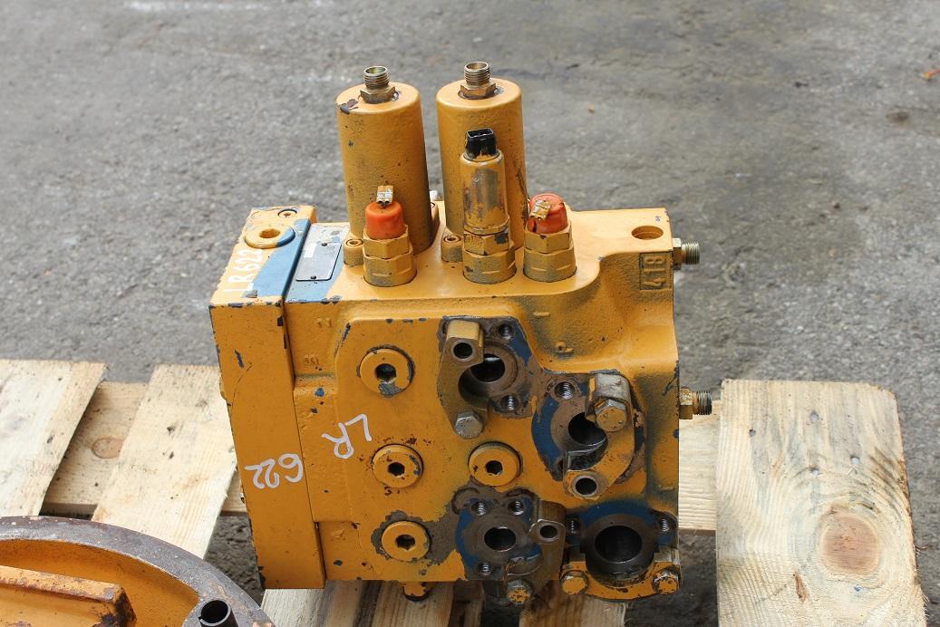 Liebherr LR 622 - Katup hidrolik untuk Peralatan konstruksi: gambar 1 Liebherr LR 622 - Katup hidrolik untuk Peralatan konstruksi: gambar 1