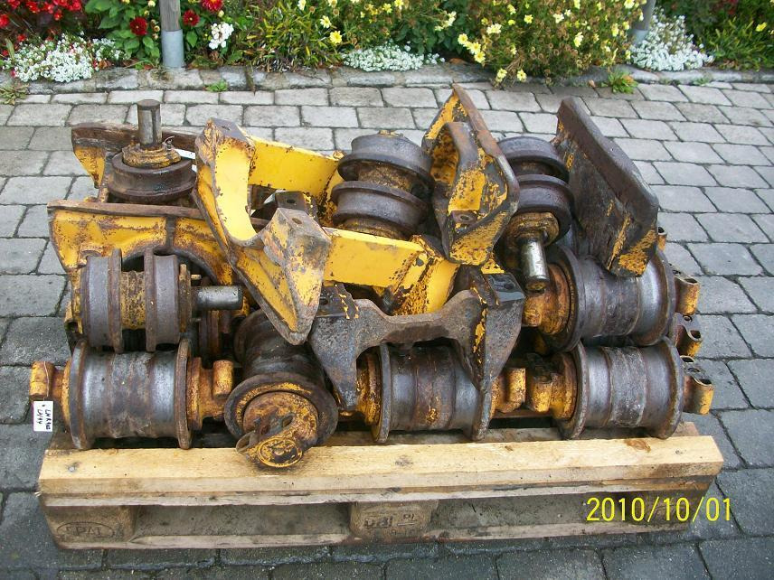 Liebherr R 902 Lit. - Rol trek untuk Peralatan konstruksi: gambar 1 Liebherr R 902 Lit. - Rol trek untuk Peralatan konstruksi: gambar 1