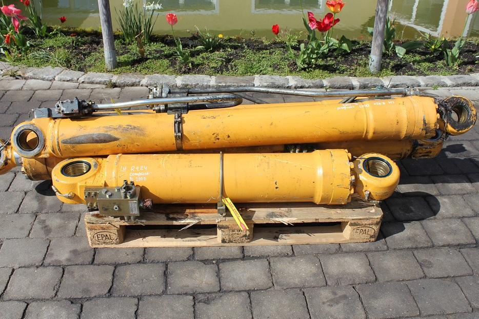Liebherr R 924 compact - Silinder hidrolik untuk Peralatan konstruksi: gambar 1 Liebherr R 924 compact - Silinder hidrolik untuk Peralatan konstruksi: gambar 1