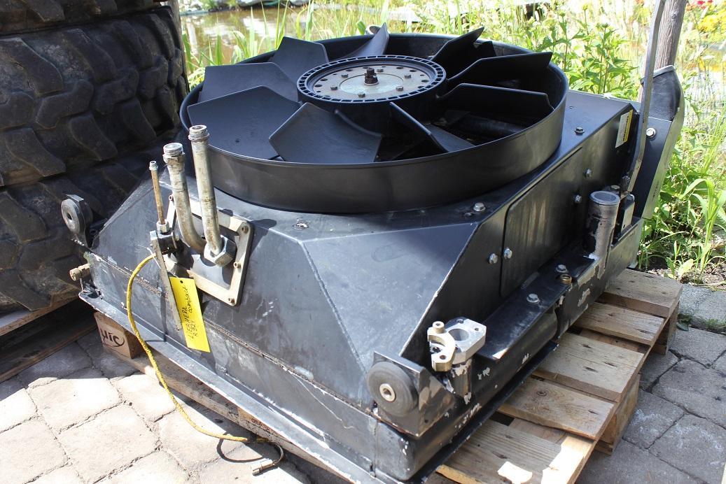 Liebherr R 924 compact - Sistem pendingin untuk Peralatan konstruksi: gambar 3 Liebherr R 924 compact - Sistem pendingin untuk Peralatan konstruksi: gambar 3