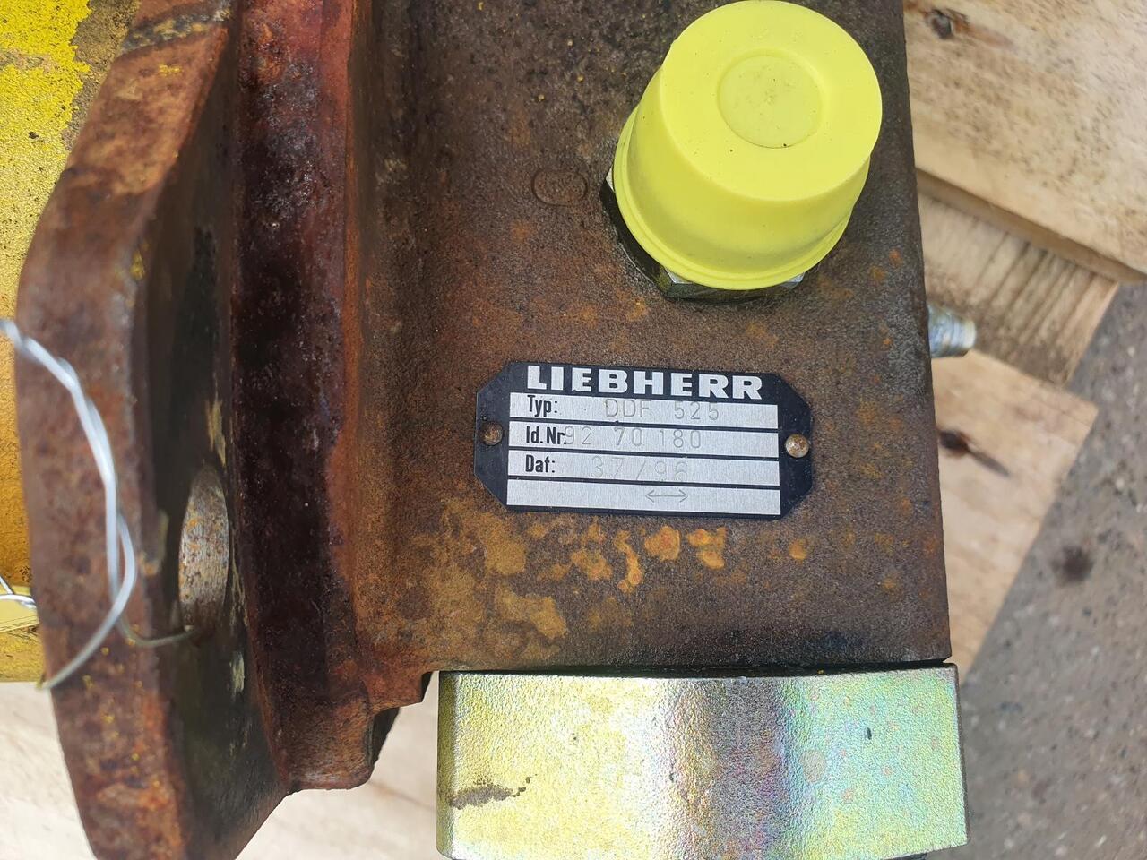 Liebherr R 942 - Hidrolika untuk Peralatan konstruksi: gambar 2 Liebherr R 942 - Hidrolika untuk Peralatan konstruksi: gambar 2