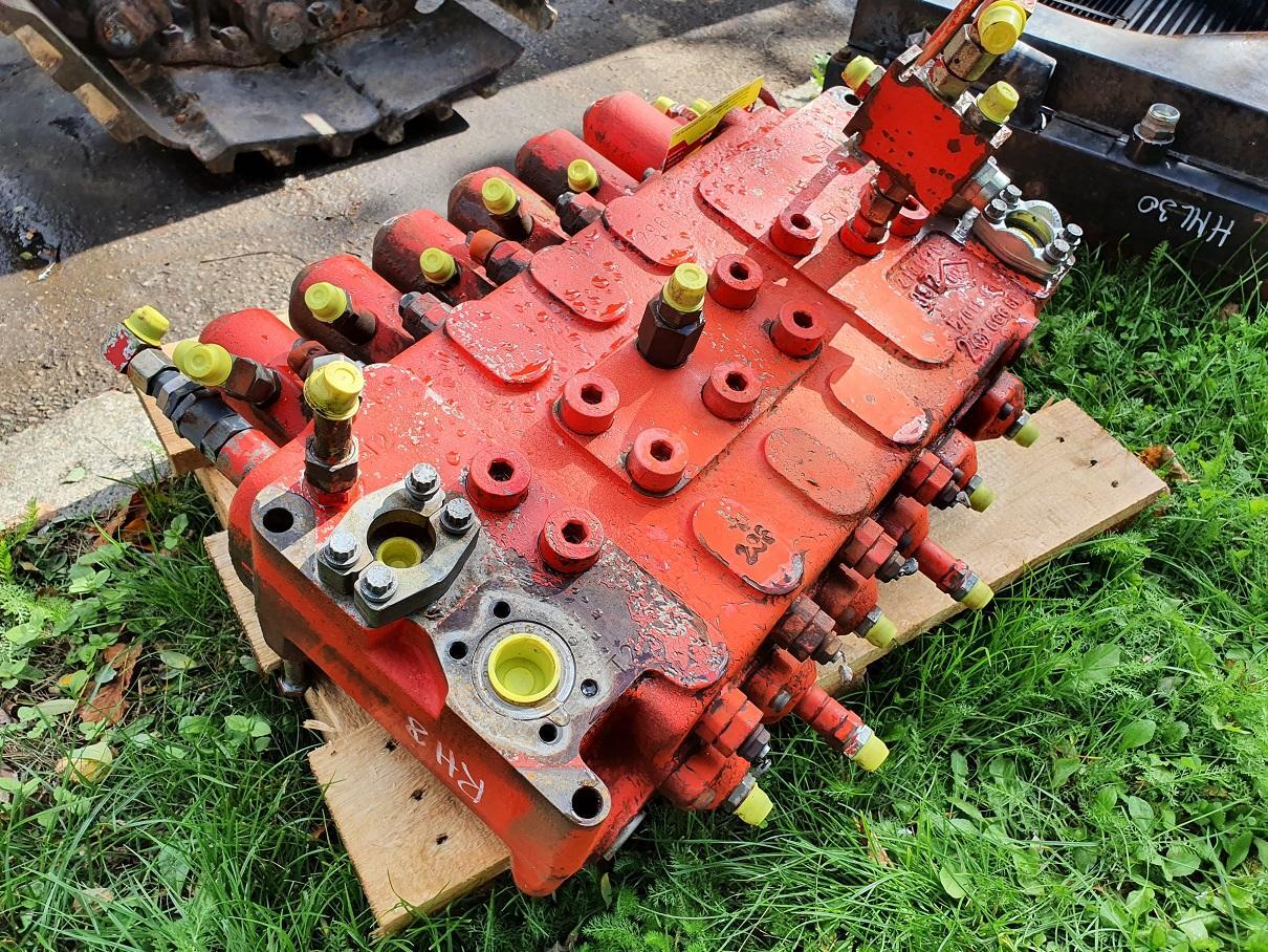 O&K RH 8 - Katup hidrolik untuk Peralatan konstruksi: gambar 3 O&K RH 8 - Katup hidrolik untuk Peralatan konstruksi: gambar 3