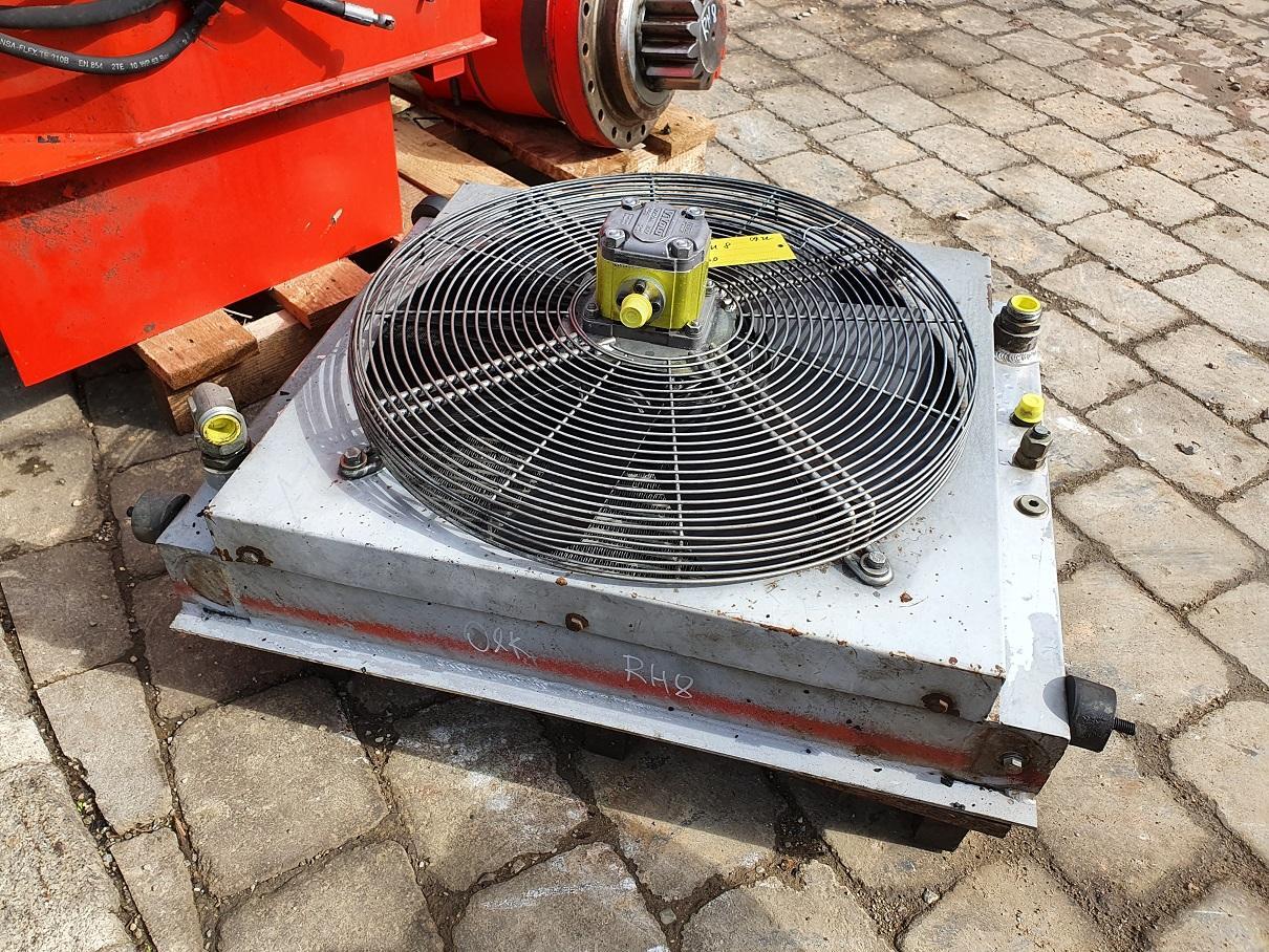 O&K RH 8 - Sistem pendingin untuk Ekskavator: gambar 3 O&K RH 8 - Sistem pendingin untuk Ekskavator: gambar 3