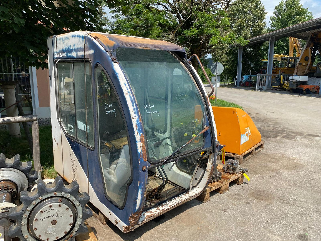 Samsung SE 210 - Kabin untuk Peralatan konstruksi: gambar 4 Samsung SE 210 - Kabin untuk Peralatan konstruksi: gambar 4
