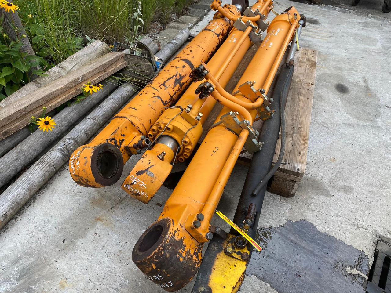 Samsung SE 210 - Silinder hidrolik untuk Peralatan konstruksi: gambar 4 Samsung SE 210 - Silinder hidrolik untuk Peralatan konstruksi: gambar 4