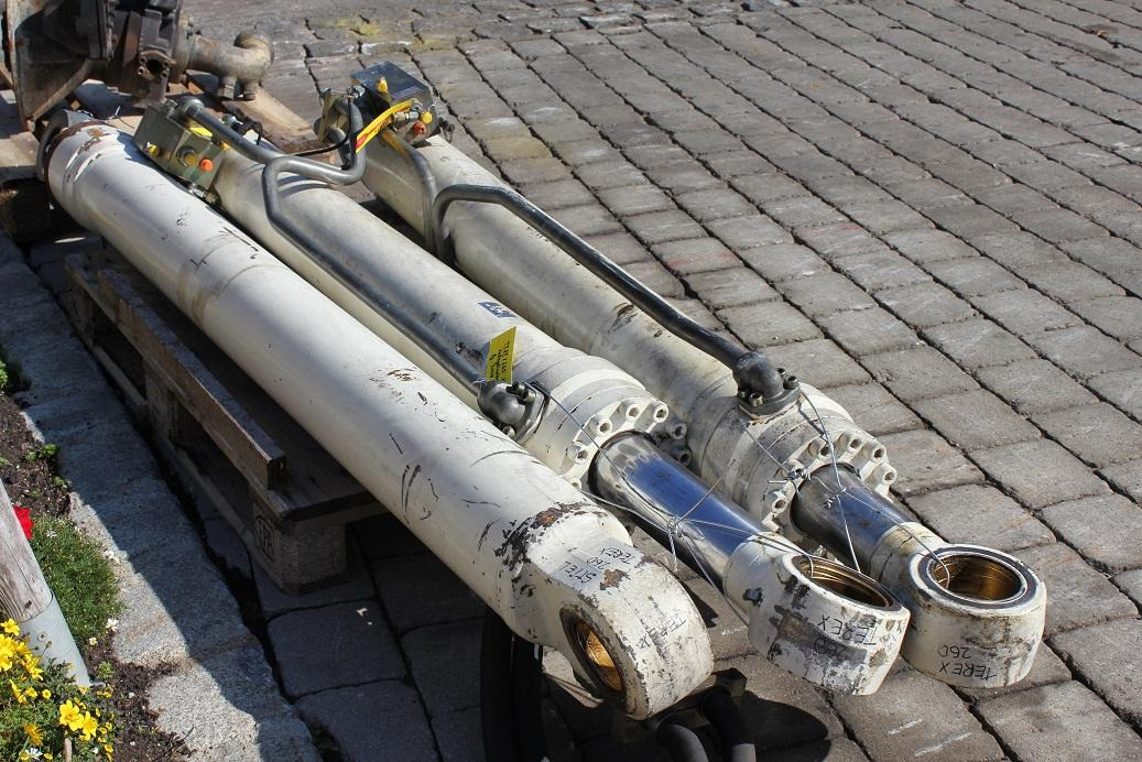 Terex TC 260 LC - Silinder hidrolik untuk Peralatan konstruksi: gambar 4 Terex TC 260 LC - Silinder hidrolik untuk Peralatan konstruksi: gambar 4