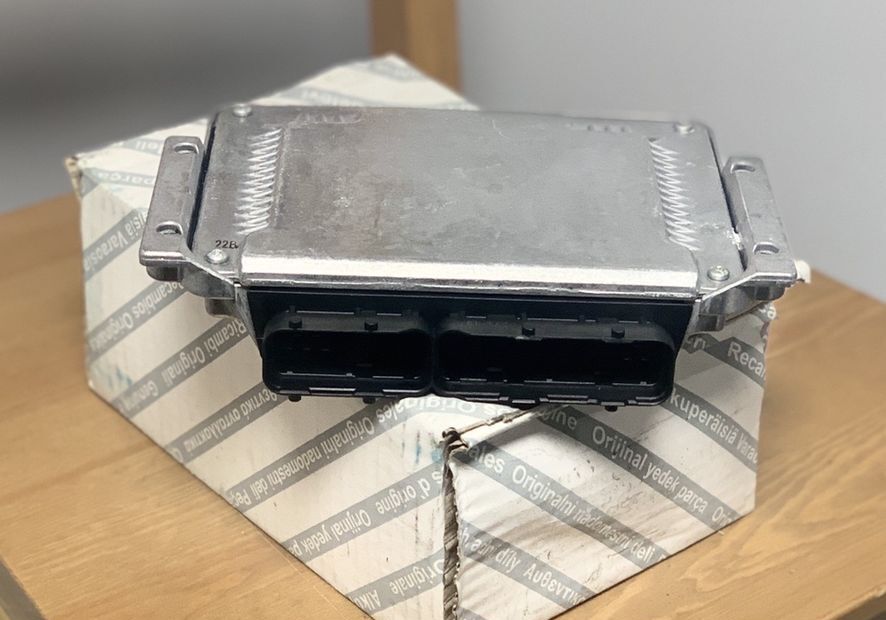 Bosch Sterownik Silnika Engine Control Ducato 2.8 HDI 281011755 for FIAT Ducato Boxer Jumper 2.8HDI 2000 - 2006 Oryginał NOWY commercial vehicle - ECU untuk Van pengiriman: gambar 3 Bosch Sterownik Silnika Engine Control Ducato 2.8 HDI 281011755 for FIAT Ducato Boxer Jumper 2.8HDI 2000 - 2006 Oryginał NOWY commercial vehicle - ECU untuk Van pengiriman: gambar 3