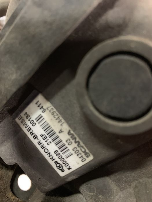 K000089 Scania R - Katup rem untuk Truk: gambar 1 K000089 Scania R - Katup rem untuk Truk: gambar 1