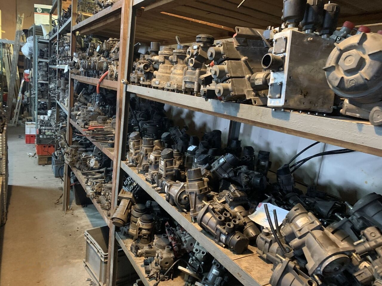 Silinder rem untuk Truk MAN zawór główny hamulcowy oryginał hurt K000926 MAN TGA K000926: gambar 10 Silinder rem untuk Truk MAN zawór główny hamulcowy oryginał hurt K000926 MAN TGA K000926: gambar 10