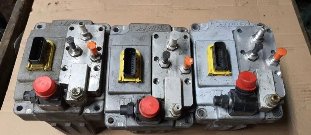 Moduł EMITEC Euro 6 Man TGX TGL TGM 811540361390AB regeneracja H 811540361390AB - Sistem pembuangan untuk Truk: gambar 1 Moduł EMITEC Euro 6 Man TGX TGL TGM 811540361390AB regeneracja H 811540361390AB - Sistem pembuangan untuk Truk: gambar 1
