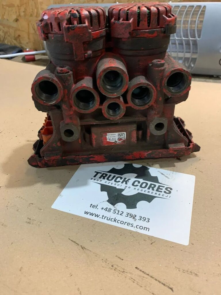 Modulator Podwójny KNORR BREMSE MAN K050210 Zawór EBS K050210 - Katup rem untuk Truk: gambar 1 Modulator Podwójny KNORR BREMSE MAN K050210 Zawór EBS K050210 - Katup rem untuk Truk: gambar 1