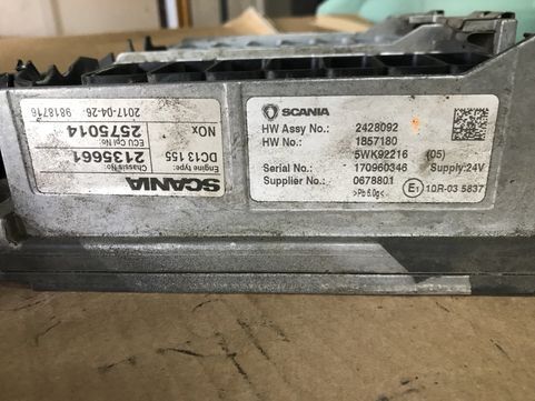 Scania 2428092 truck - ECU untuk Truk: gambar 1 Scania 2428092 truck - ECU untuk Truk: gambar 1