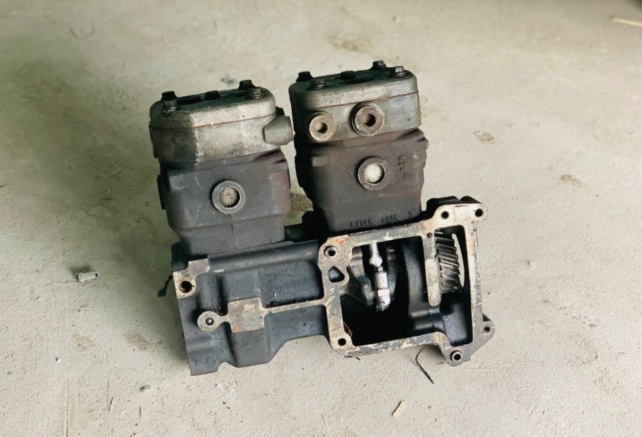 WABCO 2 cylindry oryginał 51.54112-3028 MAN TGA 51.54112-3028 - Kompresor rem udara untuk Truk: gambar 1 WABCO 2 cylindry oryginał 51.54112-3028 MAN TGA 51.54112-3028 - Kompresor rem udara untuk Truk: gambar 1