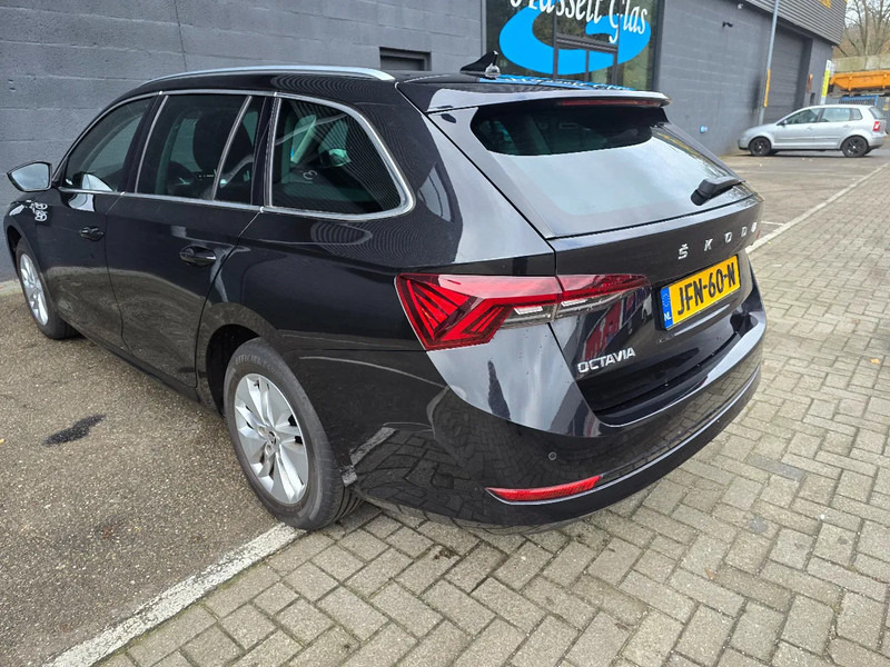 Škoda Octavia Combi 1.0 Benzine - Mobil: gambar 4 Škoda Octavia Combi 1.0 Benzine - Mobil: gambar 4