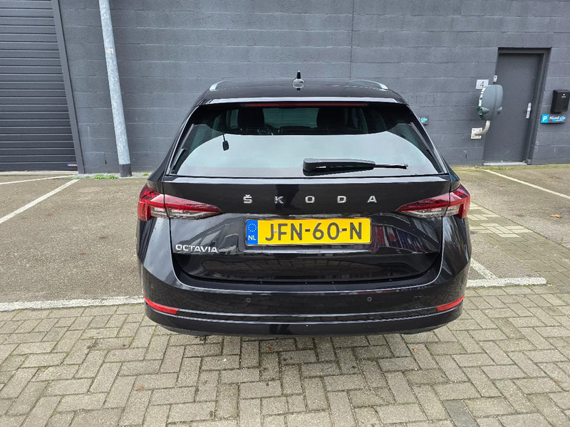 Škoda Octavia Combi 1.0 Benzine - Mobil: gambar 5 Škoda Octavia Combi 1.0 Benzine - Mobil: gambar 5