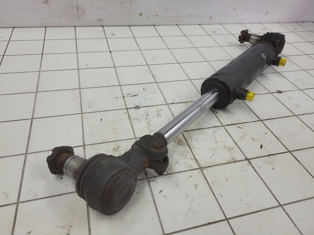 FAUN ATF 50G-3 steering cylinder - Silinder hidrolik untuk Derek bergerak: gambar 4 FAUN ATF 50G-3 steering cylinder - Silinder hidrolik untuk Derek bergerak: gambar 4