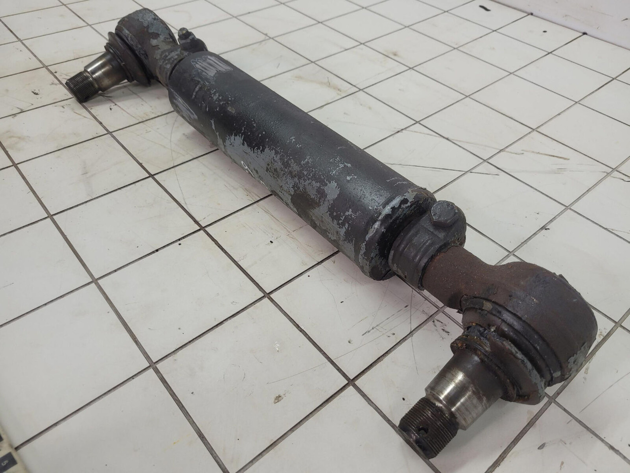 FAUN ATF 60-4 steering cylinder - Silinder hidrolik untuk Derek bergerak: gambar 3 FAUN ATF 60-4 steering cylinder - Silinder hidrolik untuk Derek bergerak: gambar 3