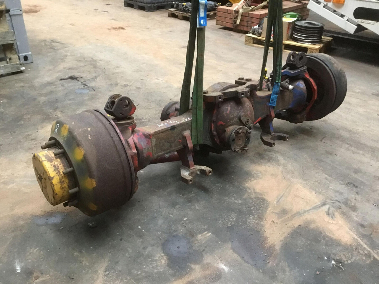 FAUN RTF 45 axle 2 - Poros dan bagian untuk Derek bergerak: gambar 1 FAUN RTF 45 axle 2 - Poros dan bagian untuk Derek bergerak: gambar 1