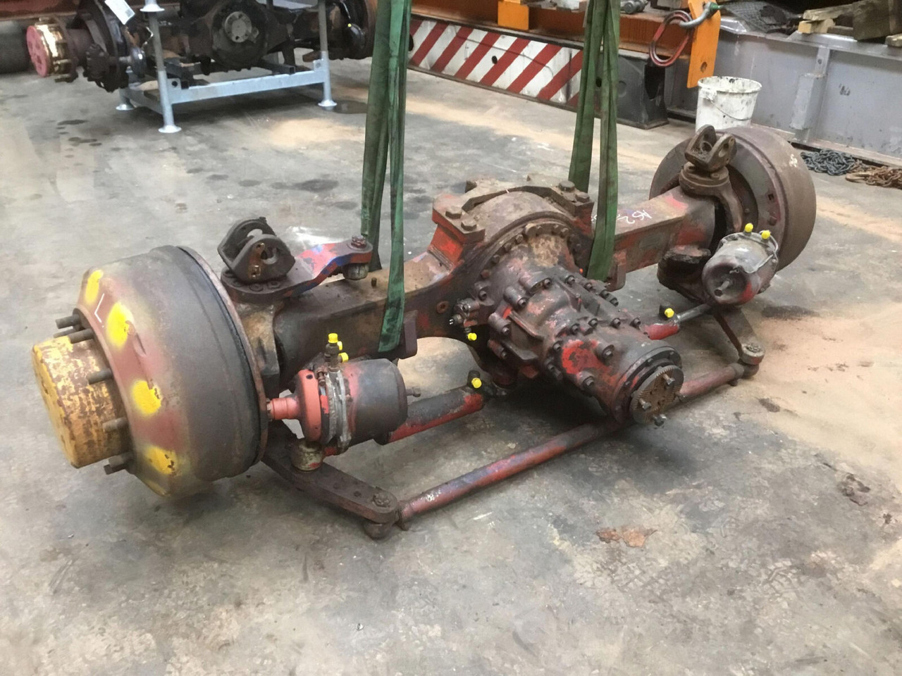 FAUN RTF 45 axle 2 - Poros dan bagian untuk Derek bergerak: gambar 3 FAUN RTF 45 axle 2 - Poros dan bagian untuk Derek bergerak: gambar 3