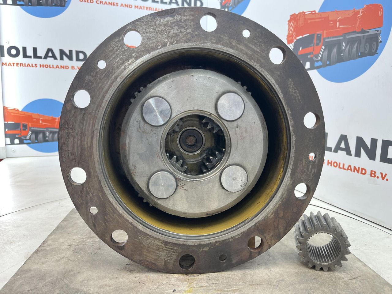 FAUN RTF 50 Planetary gear 19-22-65-36-4pl-H123-24 - Final drive untuk Derek bergerak: gambar 4 FAUN RTF 50 Planetary gear 19-22-65-36-4pl-H123-24 - Final drive untuk Derek bergerak: gambar 4