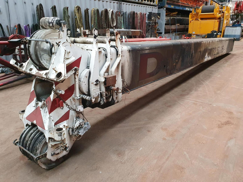 Tubuh dan eksterior untuk Derek Faun ATF 50-3 telescopic section 3: gambar 1