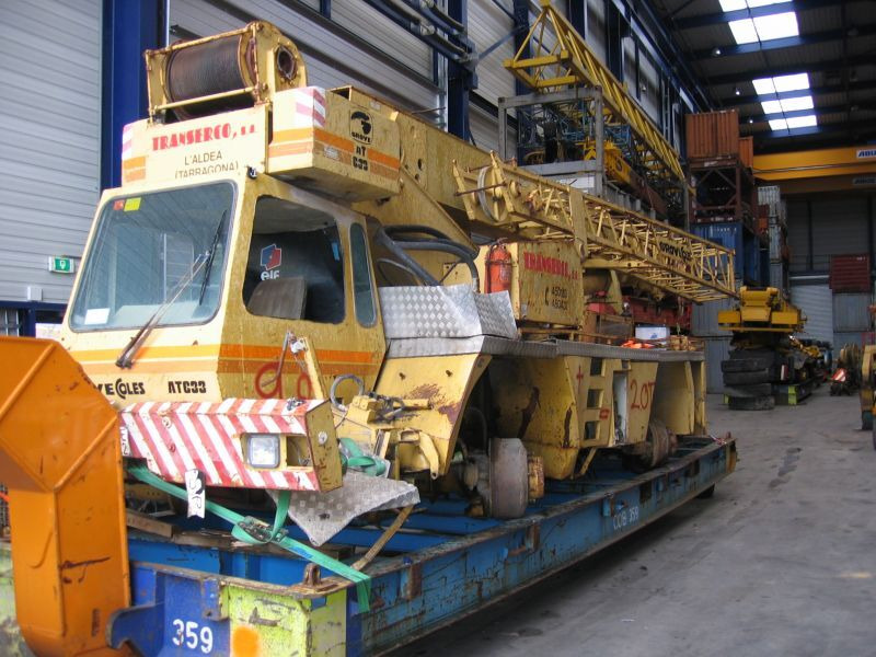 Grove AT 633 for parts - Derek bergerak: gambar 1 Grove AT 633 for parts - Derek bergerak: gambar 1