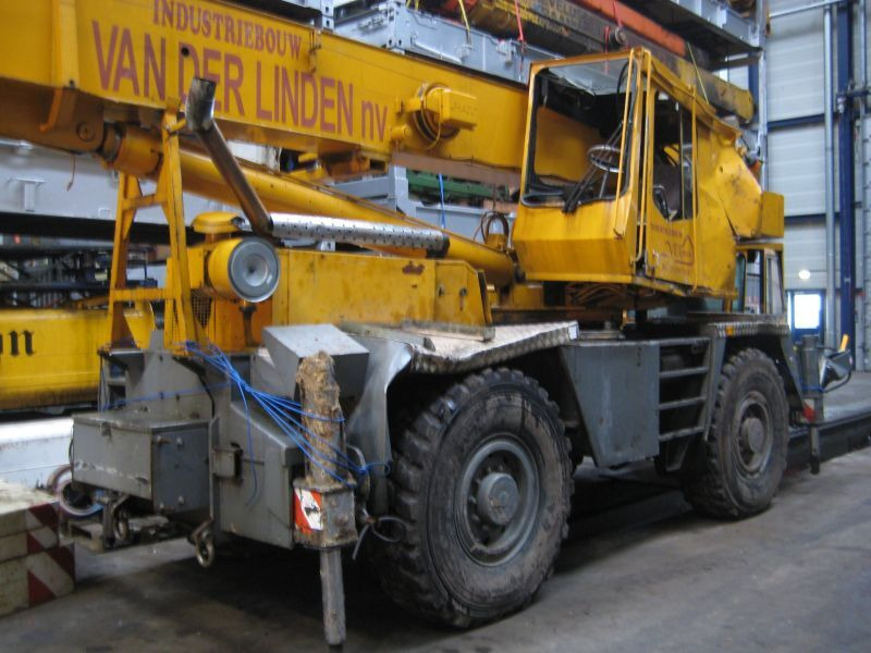 Grove AT 633 for parts - Derek bergerak: gambar 2 Grove AT 633 for parts - Derek bergerak: gambar 2