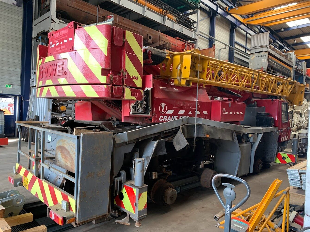 Grove GMK 3055 - Derek bergerak: gambar 4 Grove GMK 3055 - Derek bergerak: gambar 4