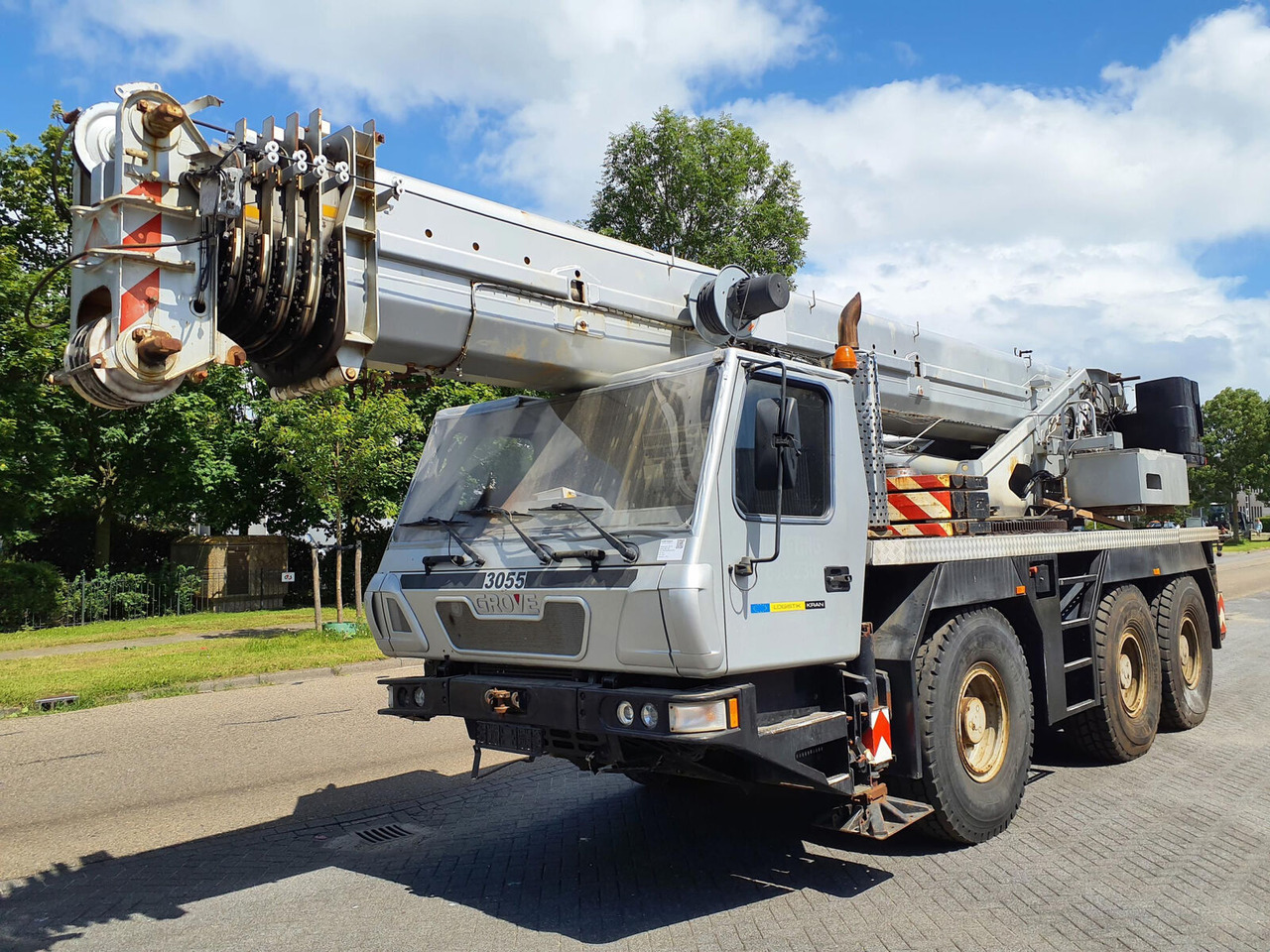 Grove GMK 3055 - Derek bergerak: gambar 1 Grove GMK 3055 - Derek bergerak: gambar 1