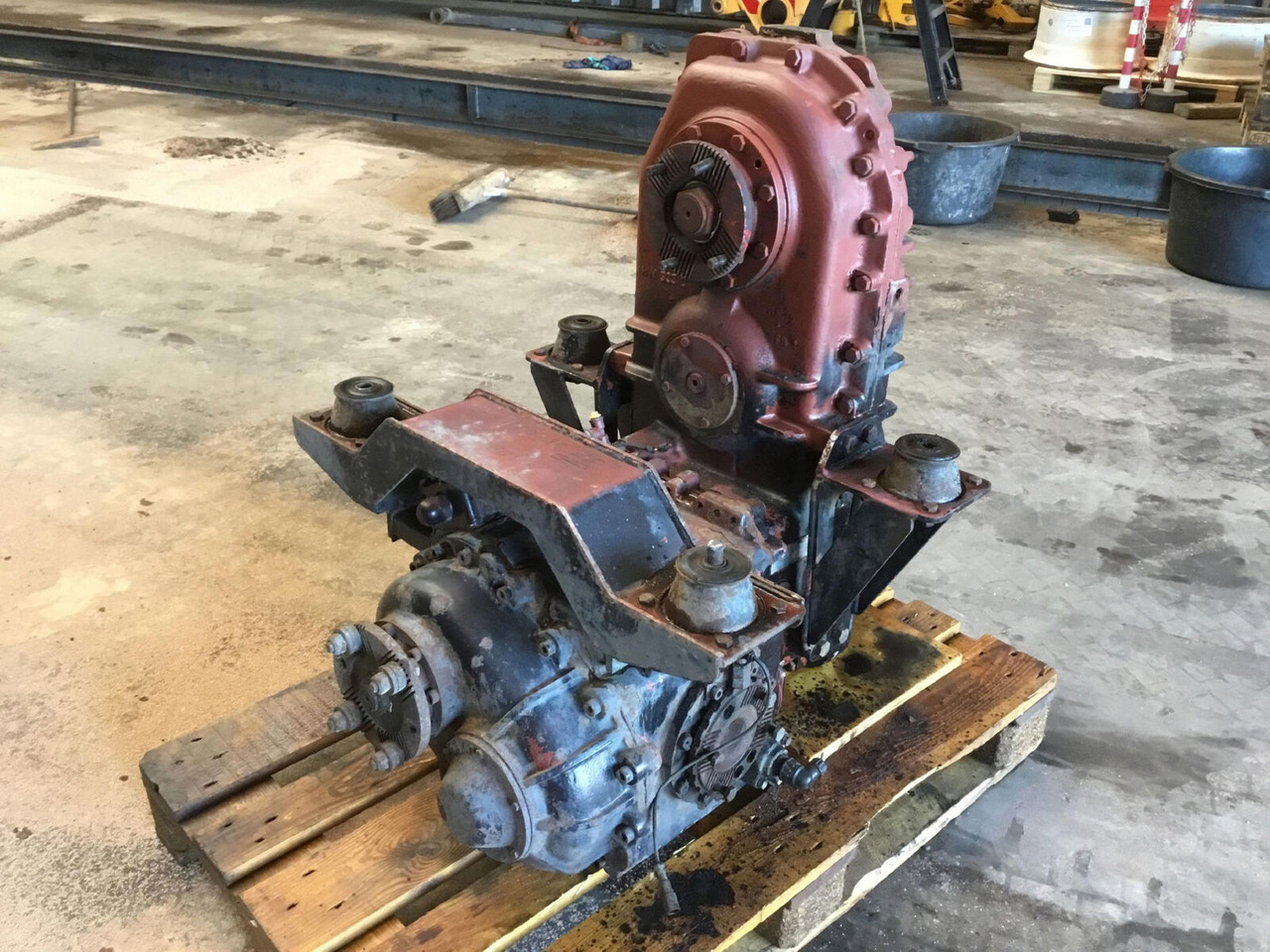 Grove GMK 5100 dropbox - Penularan untuk Derek bergerak: gambar 2 Grove GMK 5100 dropbox - Penularan untuk Derek bergerak: gambar 2