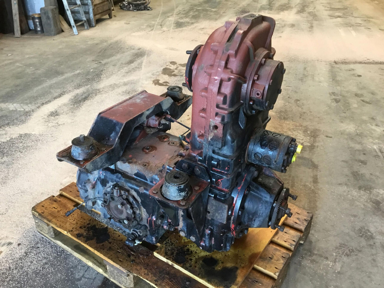 Grove GMK 5100 dropbox - Penularan untuk Derek bergerak: gambar 1 Grove GMK 5100 dropbox - Penularan untuk Derek bergerak: gambar 1