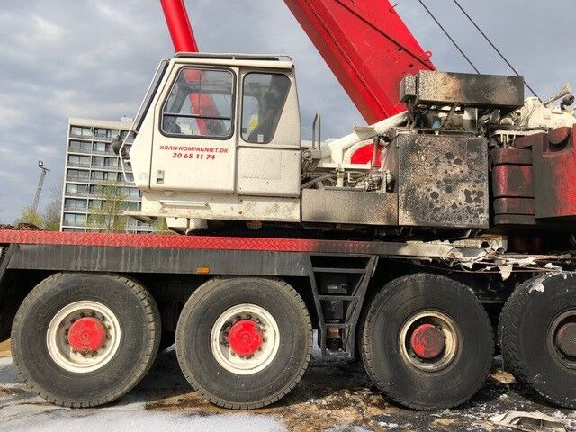 Grove GMK 5100 for parts - Derek bergerak: gambar 2 Grove GMK 5100 for parts - Derek bergerak: gambar 2