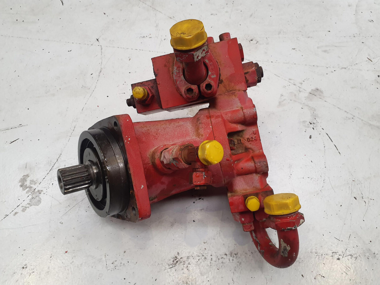 Grove GMK 5100 main hoist - Motor hidrolik untuk Derek: gambar 1 Grove GMK 5100 main hoist - Motor hidrolik untuk Derek: gambar 1