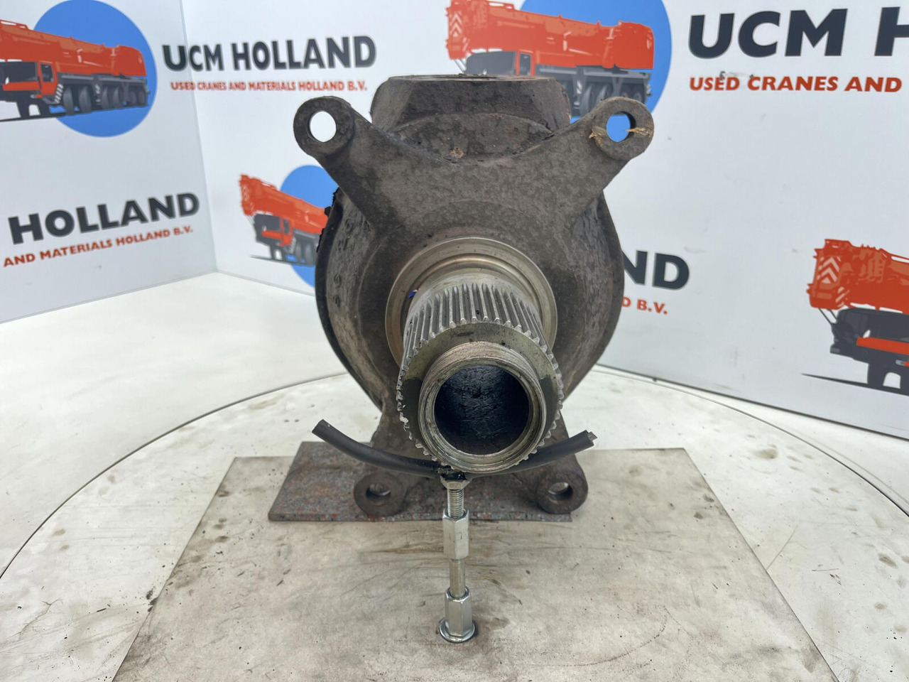 Krupp 70 GMT Steering knuckle axle 1 - Buku jari kemudi untuk Derek bergerak: gambar 2 Krupp 70 GMT Steering knuckle axle 1 - Buku jari kemudi untuk Derek bergerak: gambar 2