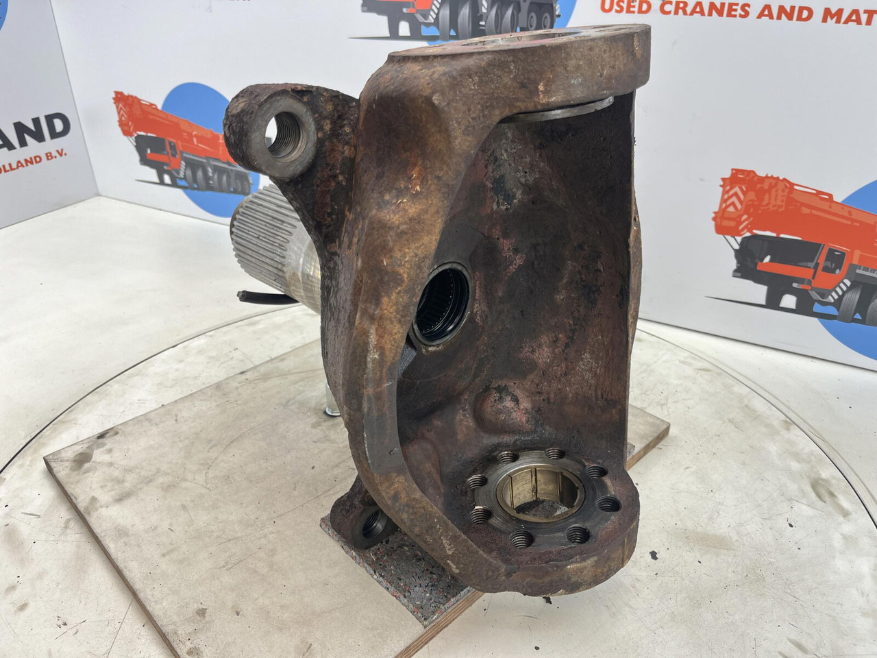 Krupp 70 GMT Steering knuckle axle 2 - Buku jari kemudi untuk Derek bergerak: gambar 4 Krupp 70 GMT Steering knuckle axle 2 - Buku jari kemudi untuk Derek bergerak: gambar 4