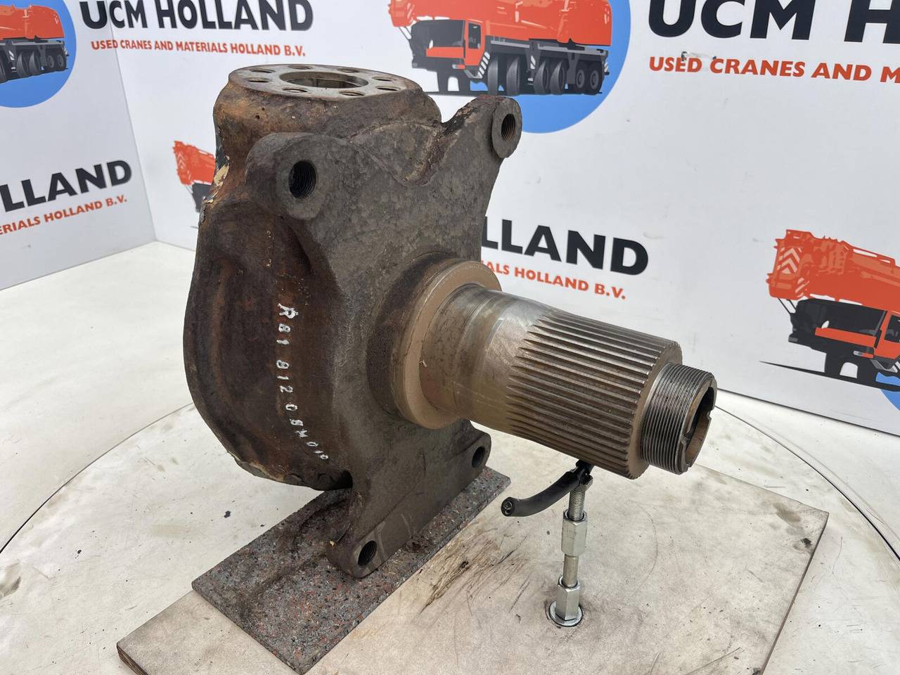 Krupp 70 GMT Steering knuckle axle 2 - Buku jari kemudi untuk Derek bergerak: gambar 3 Krupp 70 GMT Steering knuckle axle 2 - Buku jari kemudi untuk Derek bergerak: gambar 3